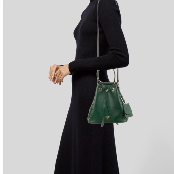 Prada saffiano bucket bag - NEW - Picture 4 of 5